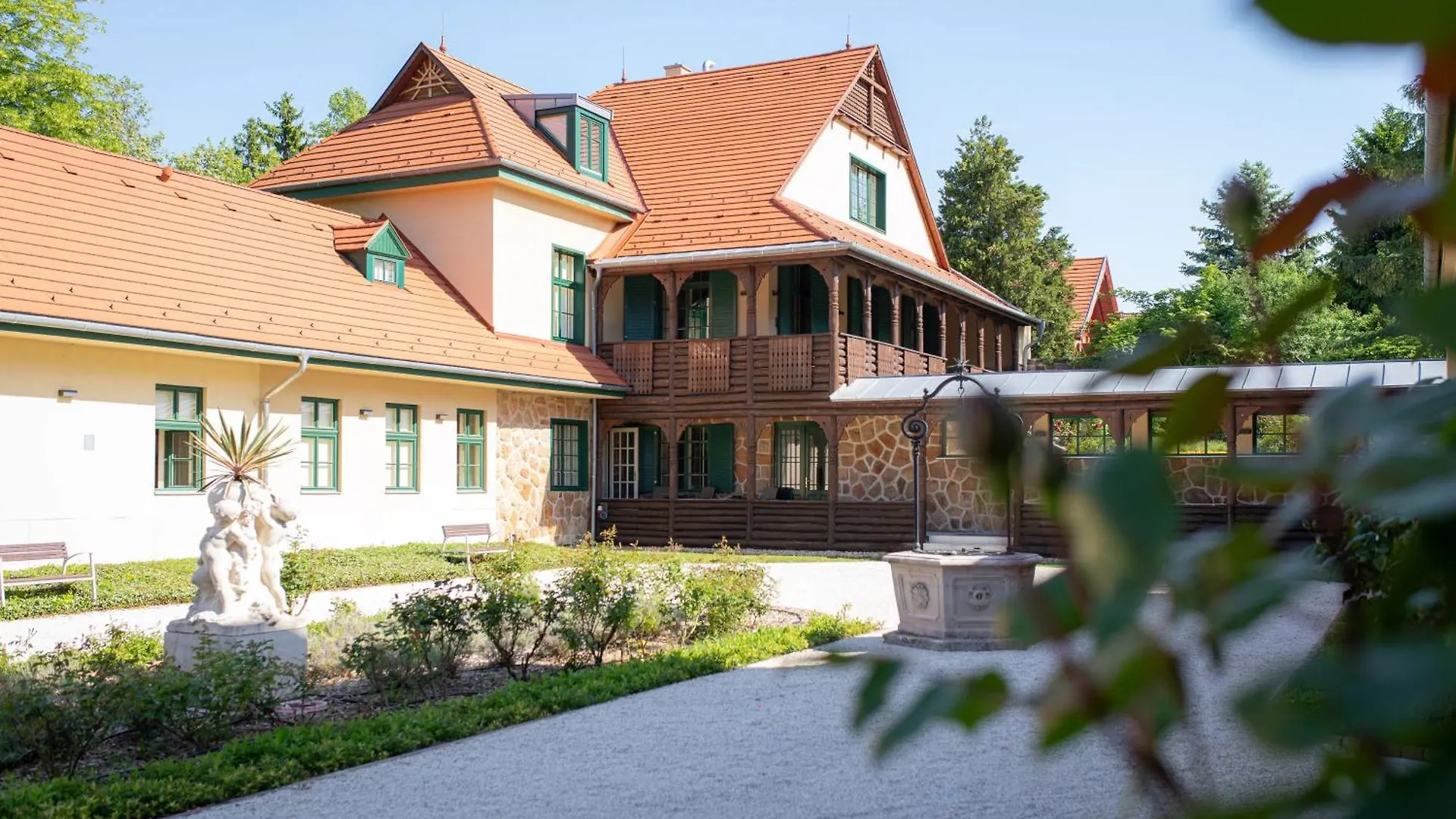 **** Отель Klebelsberg Kastely Будапешт Венгрия
